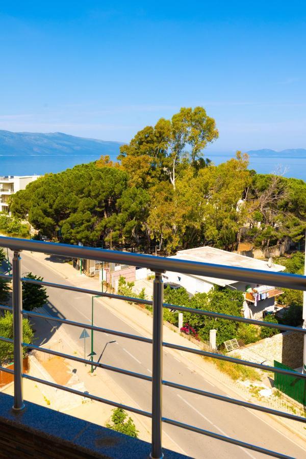 Donantelo Hotel Vlore Vlorë Esterno foto
